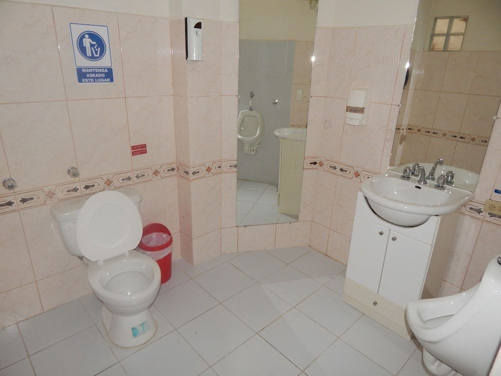 Hotel Los Algarrobos Comfort Triple Room, 1 Bedroom, Private Bathroom 6