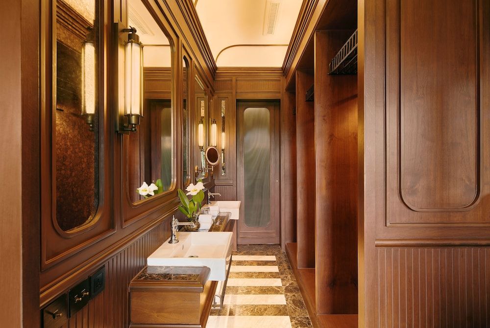 Premium Room, Multiple Beds, Lake View
