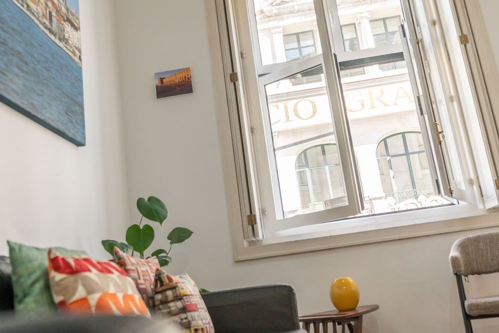 LV Premier Chiado CH Apartment, 1 Bedroom, City View ( CH7 ) 12