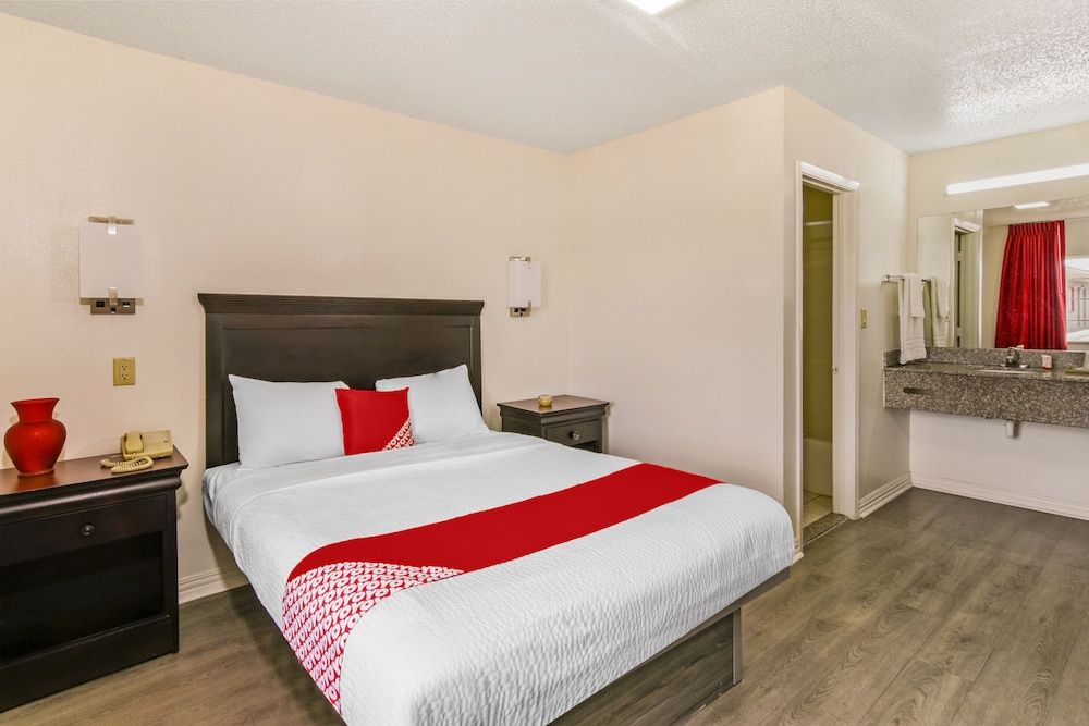 OYO Hotel Killeen Room, 1 Queen Bed, Smoking