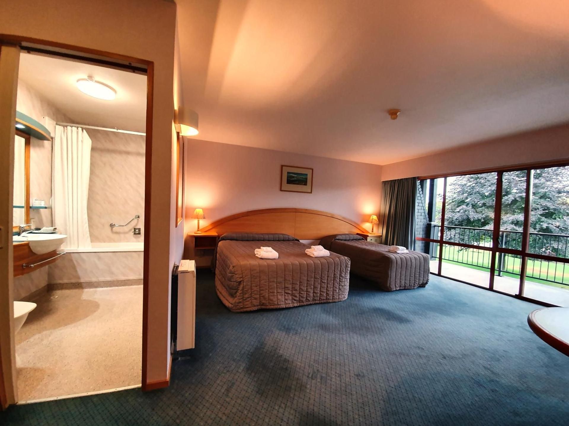 Superior Hotel Room - Balcony