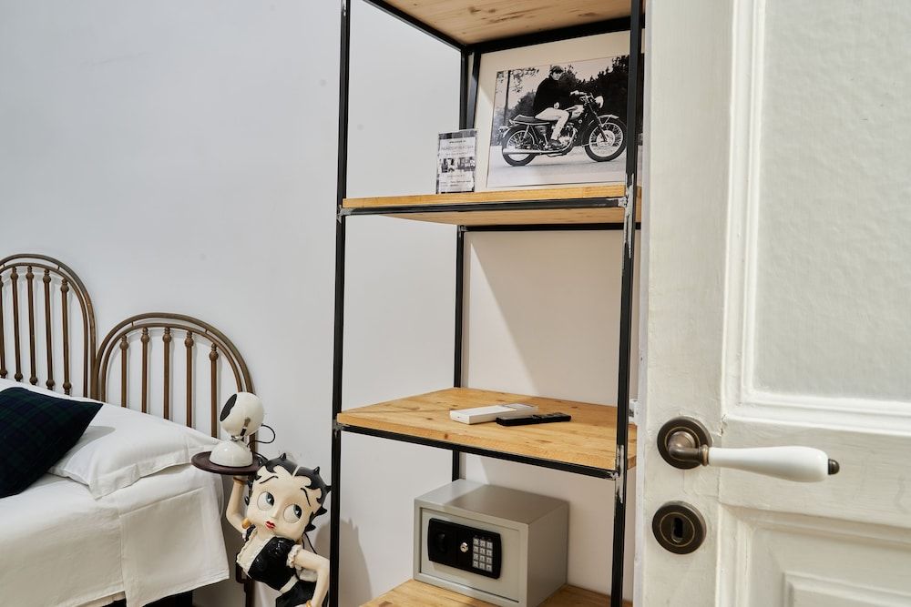 undefined Palazzo Bevilacqua Napoli B&B 5