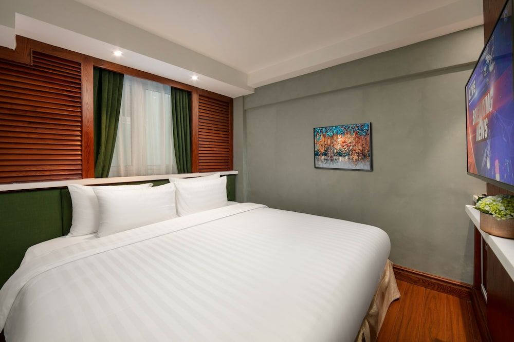 undefined Hanoi La Selva Central Hotel 8