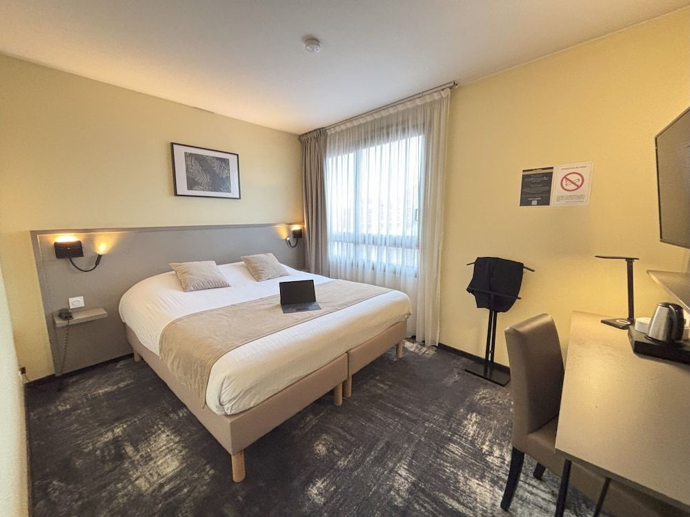 Hôtel Le Valois, Cognac Superior Double Room 2