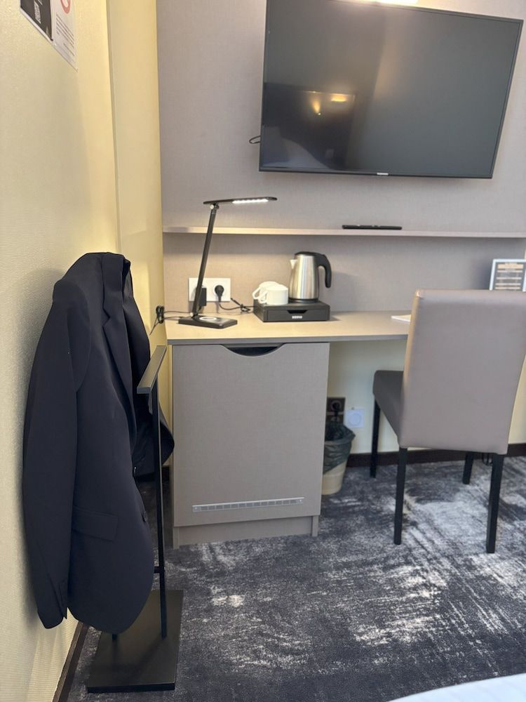 Hôtel Le Valois, Cognac Superior Double Room 10