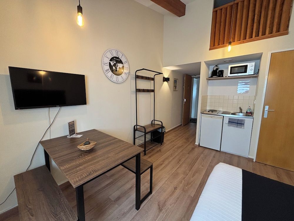 Hôtel Le Valois, Cognac Comfort Studio 8