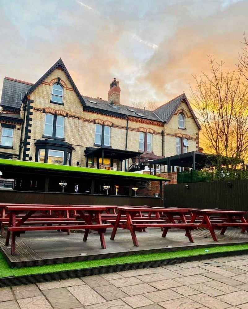 undefined Hotel Anfield 2