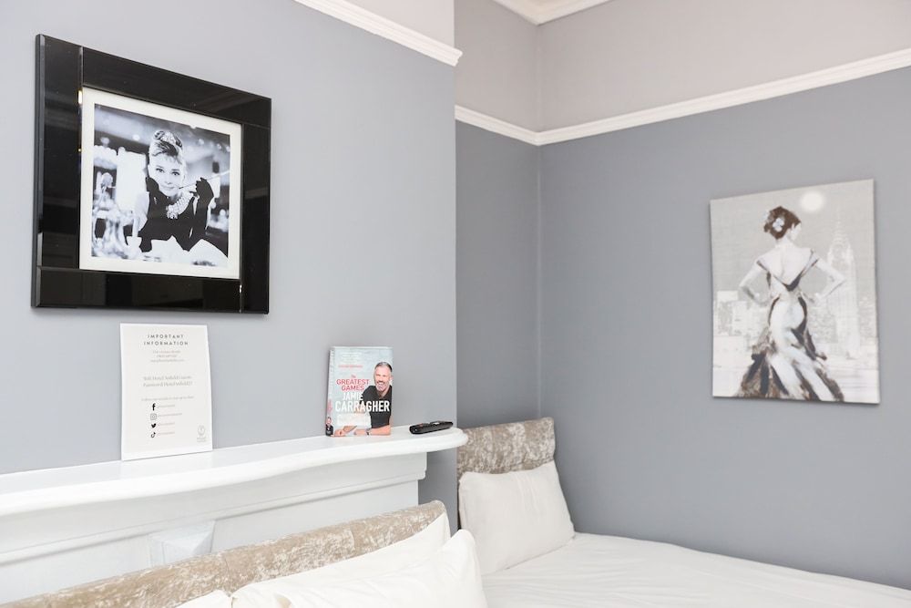 Hotel Anfield Suite, Ensuite (1) 7