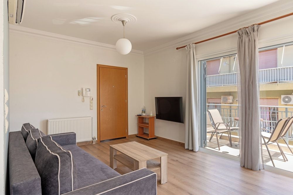 Elegant Living Apartment, 1 Bedroom, City View 20