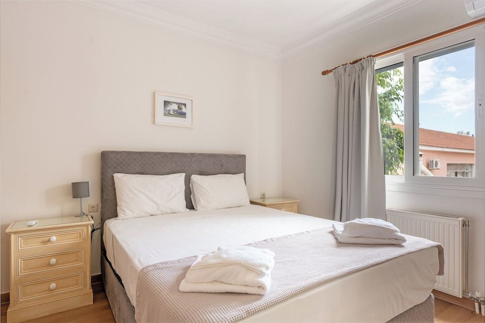 Elegant Living Apartment, 1 Bedroom, Sea View