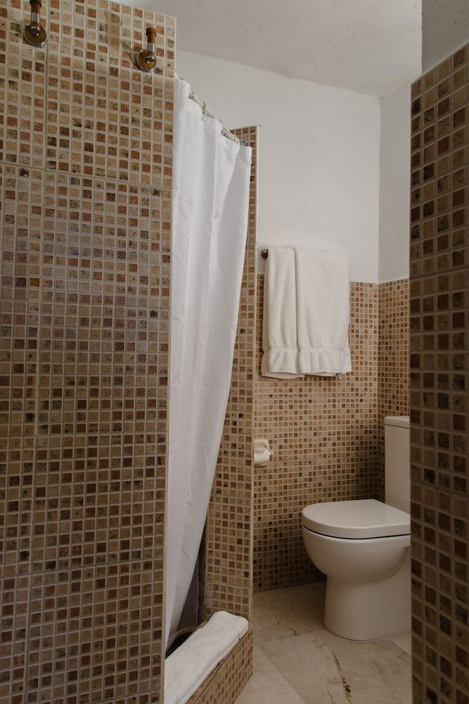 Ocean Spray Apartments Studio, 1 Queen Bed, Kitchenette, Garden View 10