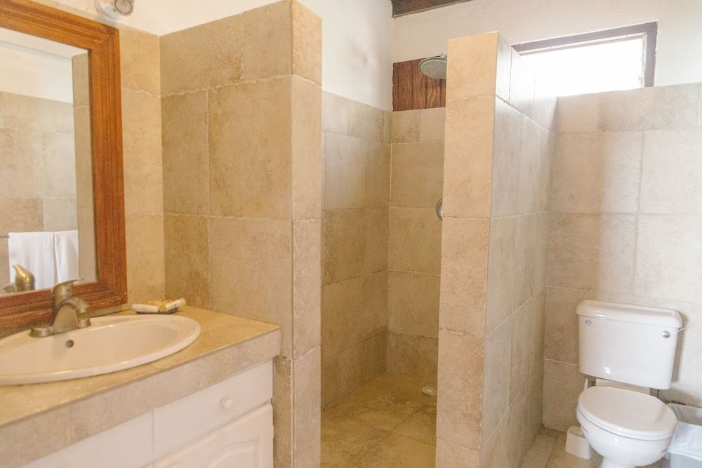 Ocean Spray Apartments Standard Apartment, 2 Bedrooms, Kitchen 5