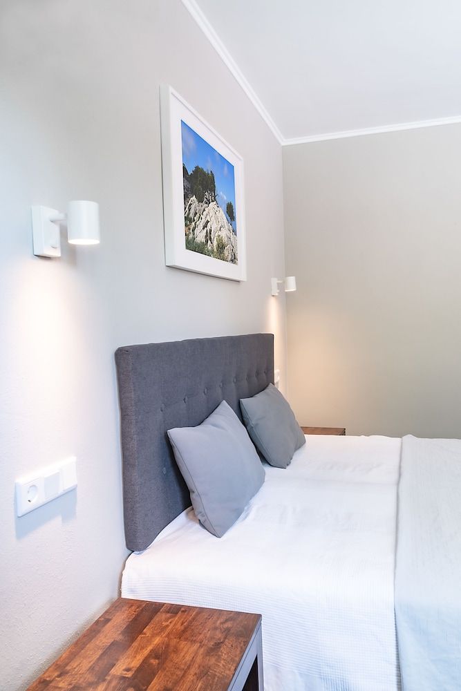 Hotel El Capitan Classic Double Room 3