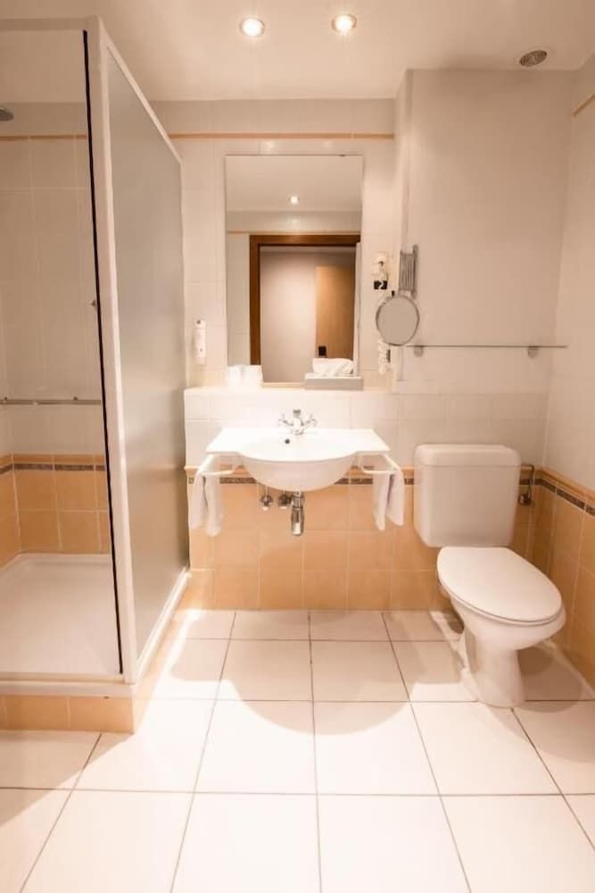 Comfort Twin Room, 2 Twin Beds, River View (River View)