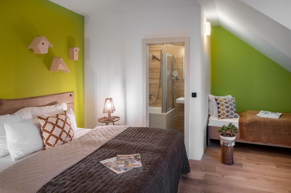 4 Trees Apartments by Adrez Living Deluxe Apartment, 1 Bedroom 4