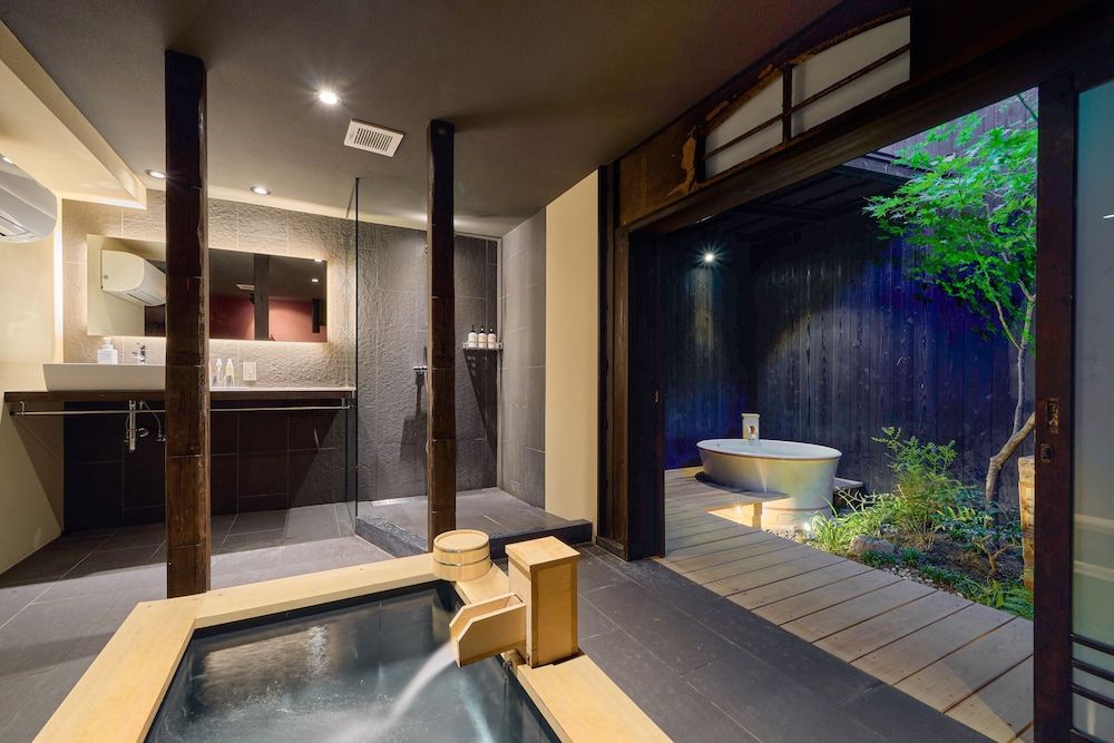 Kyoto Machiya Zeniyacho Private Japanese Machiya Suite with Open-Air Bath & Zen Garden - SHU 5