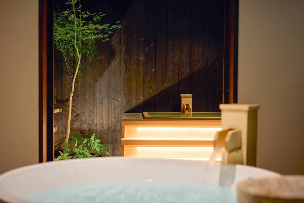 Kyoto Machiya Zeniyacho Private Japanese Machiya Suite with Open-Air Bath & Zen Garden - AI 10