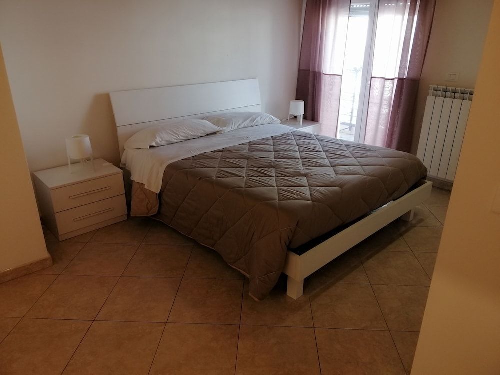 Suites and Apartment Condo, 2 Bedrooms 10