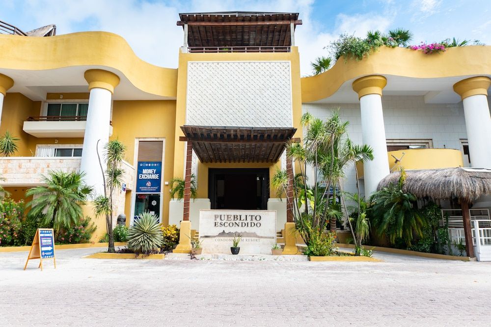 undefined Pueblito Escondido Beachside 2