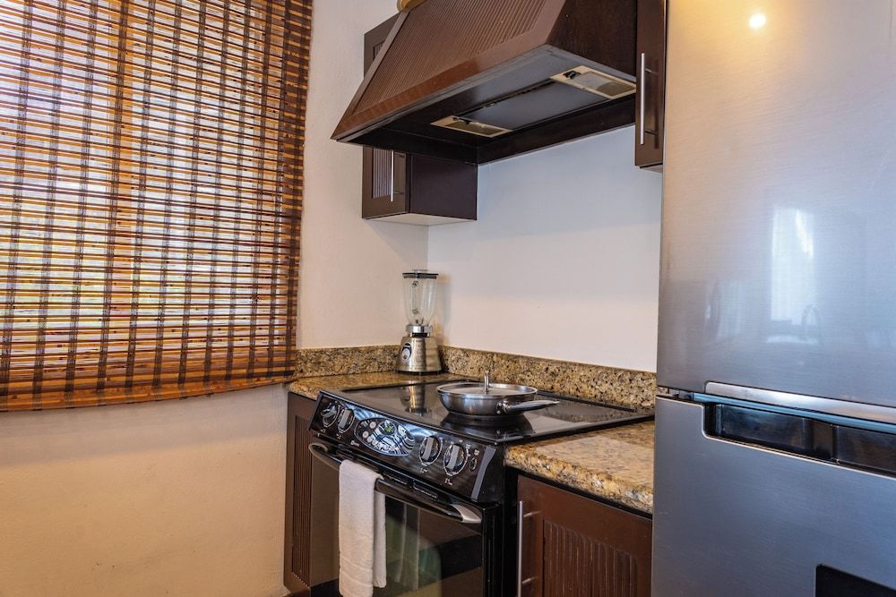 Pueblito Escondido Beachside Comfort Apartment, Private Pool, Beachside 15