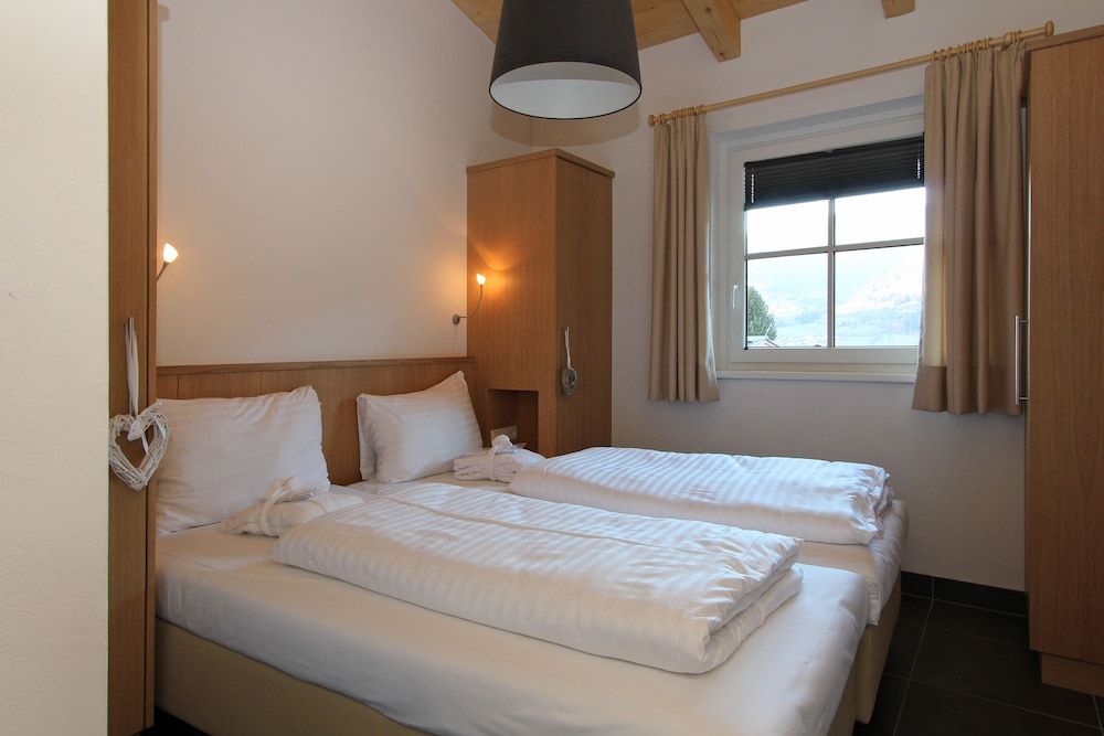 Deluxe penthouse, 3 Bedrooms, Balcony, Mountain View (Excl. 215 EUR cleaning fee)