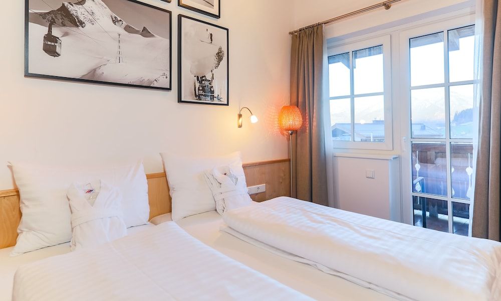 Design Penthouse, 2 Bedrooms, Non Smoking, Lanai (Excl. 163 EUR cleaning fee)