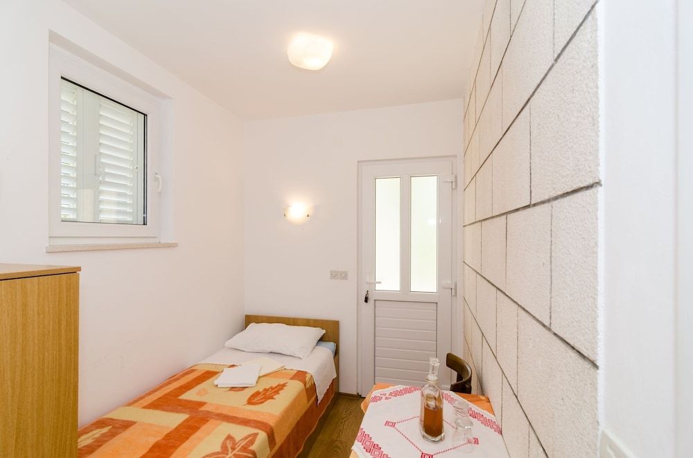 Katarina Rooms Twin Room (Twin Room) 5