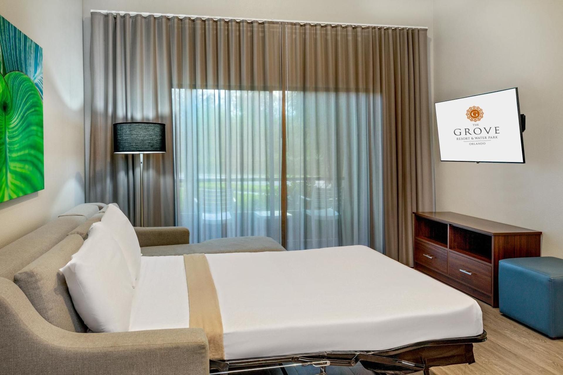 Two Bedroom Suite ADA Accessible Bathtub (Free Water Park Access)