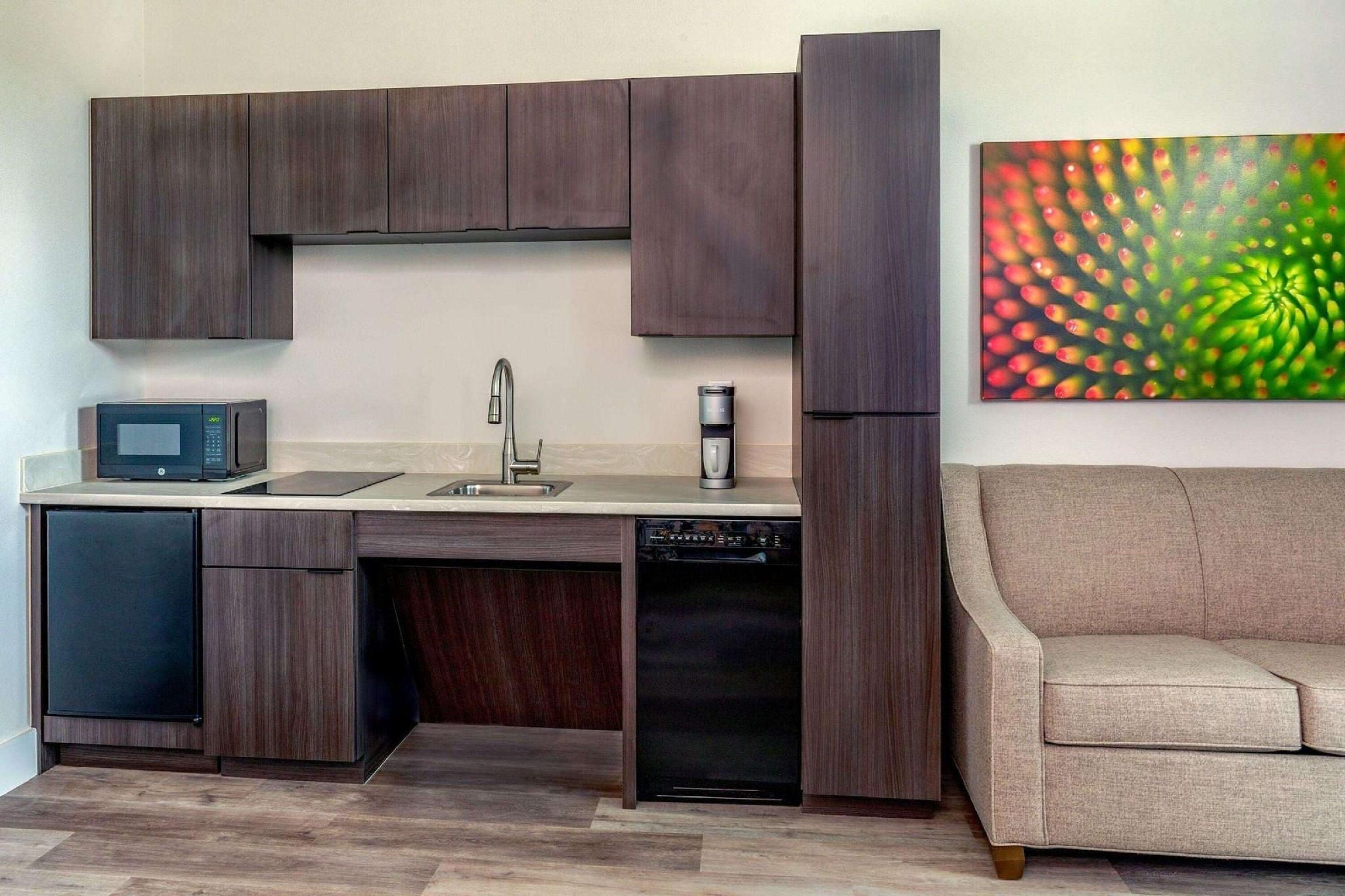 Accessible 2 Bedroom Suite