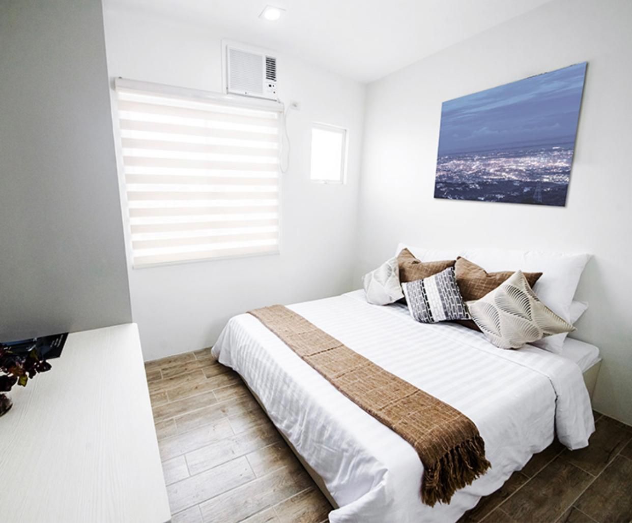 undefined 1075 Dormitel 5