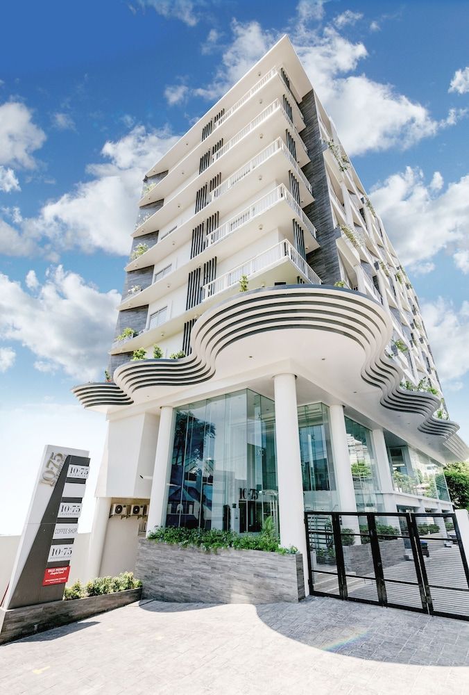 undefined 1075 Dormitel