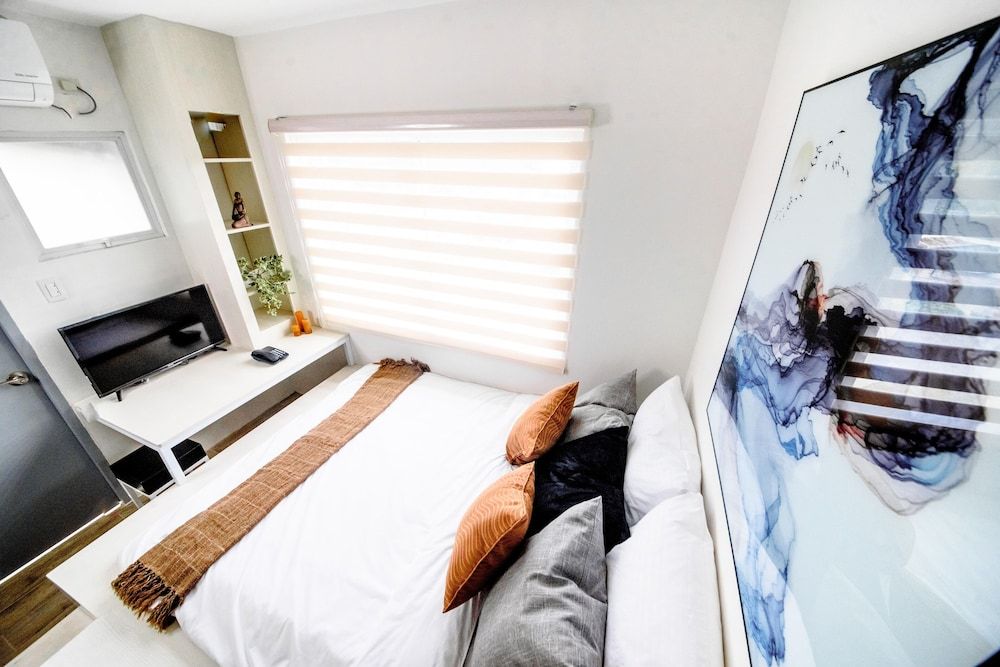 undefined 1075 Dormitel 9