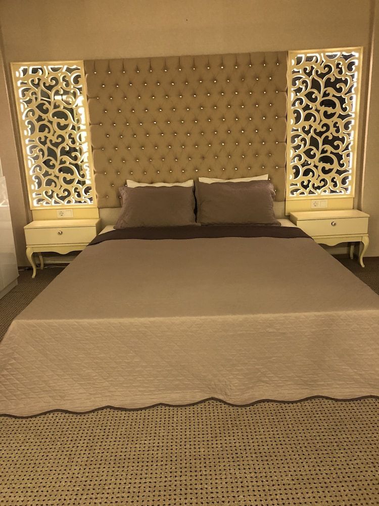 undefined Lizzia Butik Otel