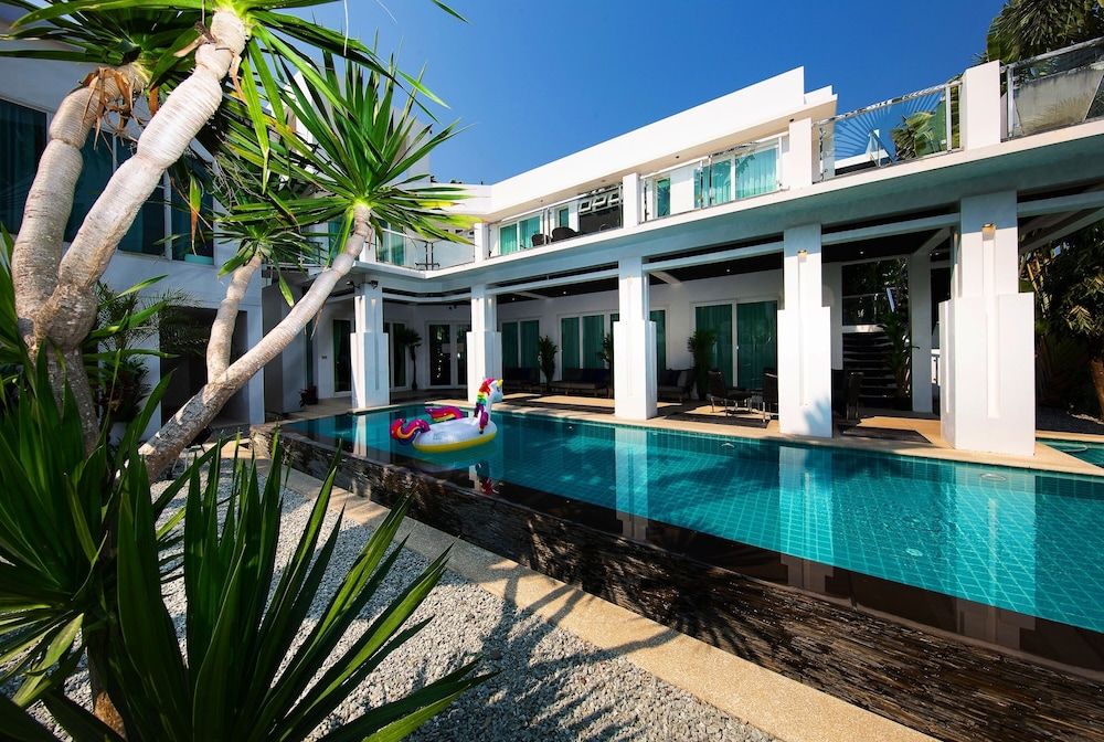 undefined Premium Pool Villas Pattaya 5