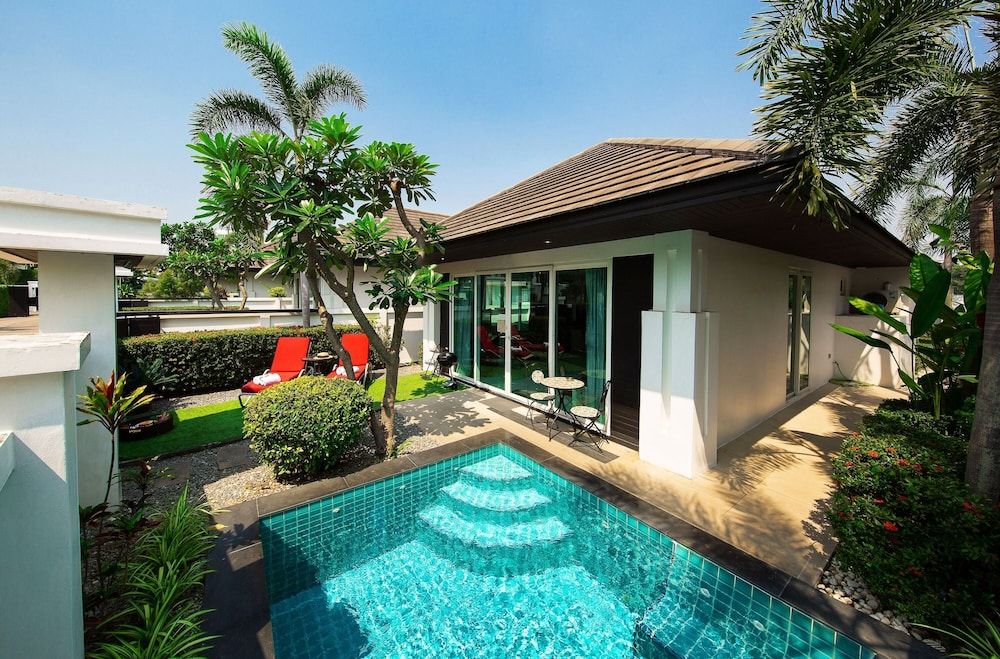 undefined Premium Pool Villas Pattaya 4