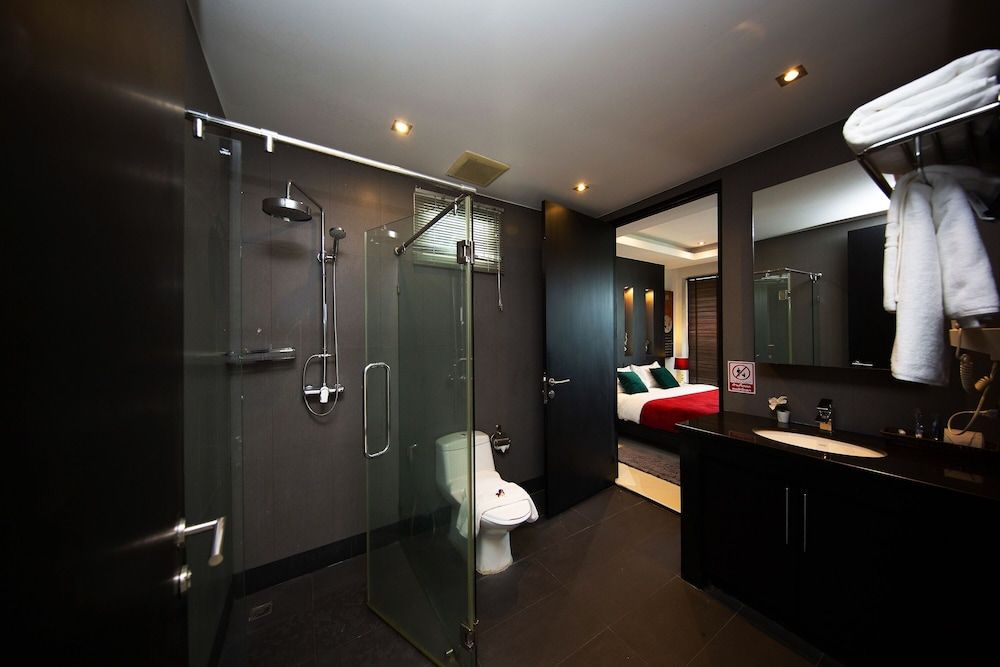 Premium Pool Villas Pattaya Superior Two-Bedroom Villa with Private Pool 5