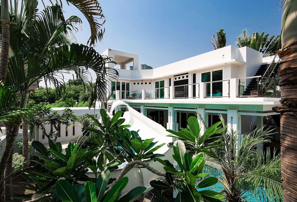 undefined Premium Pool Villas Pattaya 8