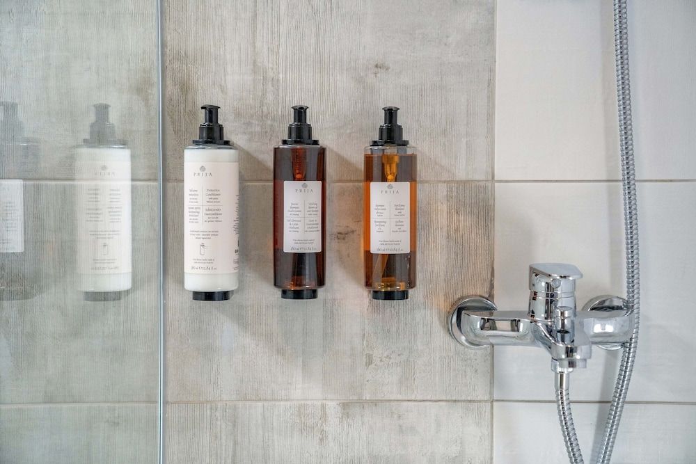 Villa Varosh Standard Double Room, Lake View 8