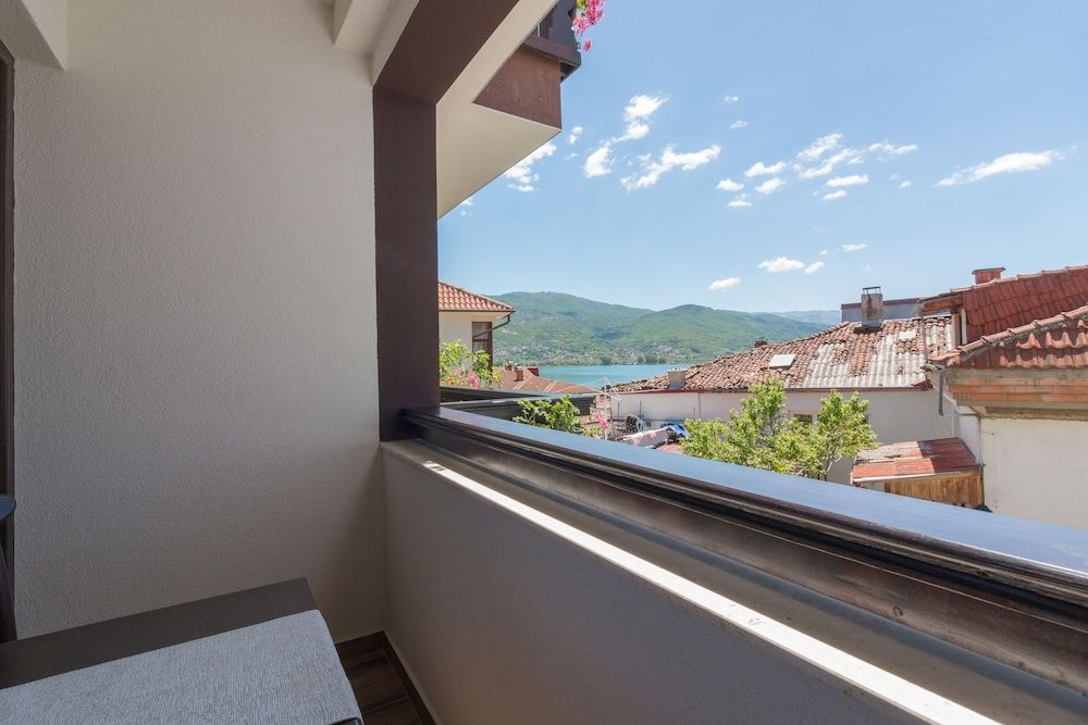 Villa Varosh Standard Double Room, Balcony 5
