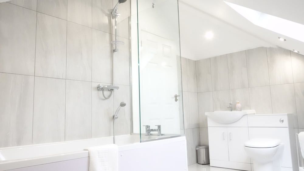 The Hatton Apartments Elite Apartment, 1 Bedroom, Garden View (APT 4) 12