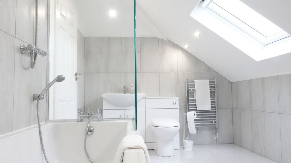 The Hatton Apartments Elite Apartment, 1 Bedroom, Garden View (APT 4) 13