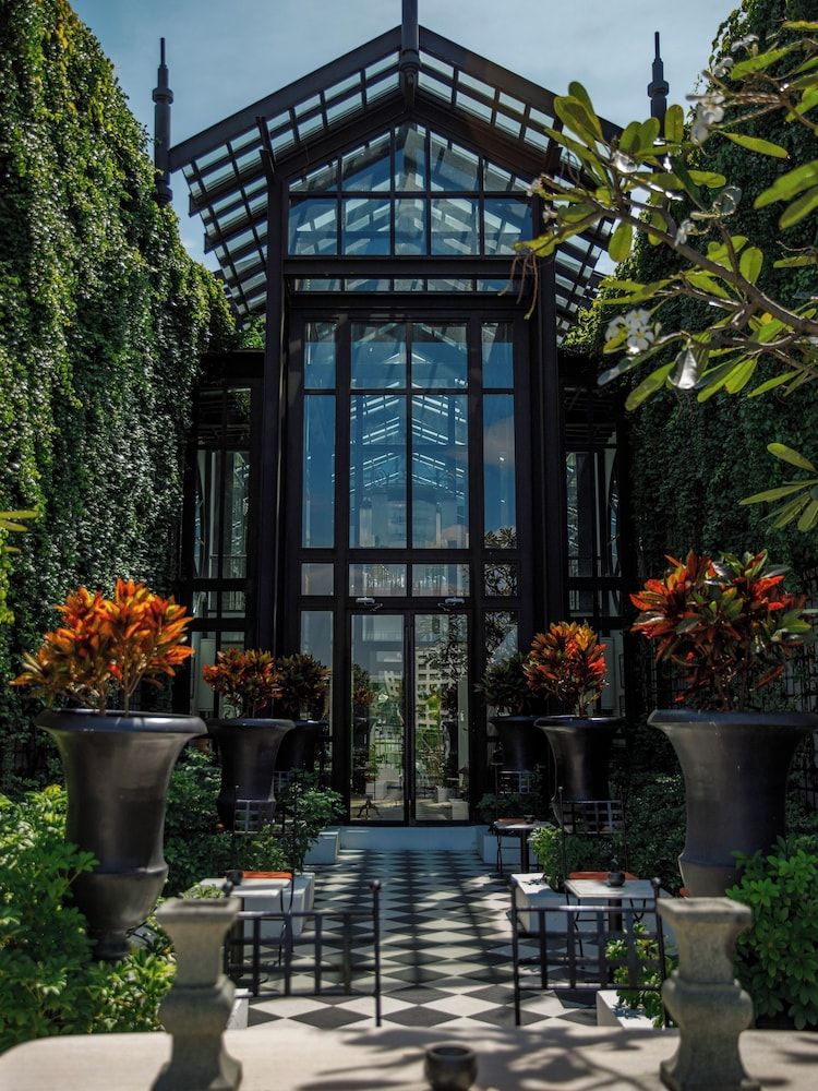 undefined The Siam 7