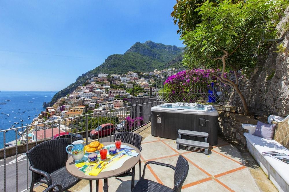 Casa Volte Alte in Positano House, Smoking 10