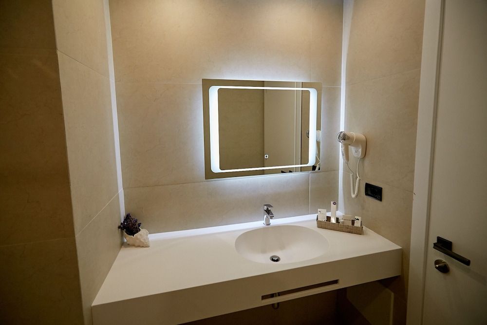 ETER Hotel Family Room, Sea View 4