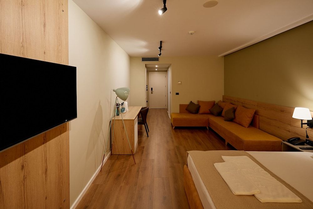 ETER Hotel Deluxe Double Room, Sea View