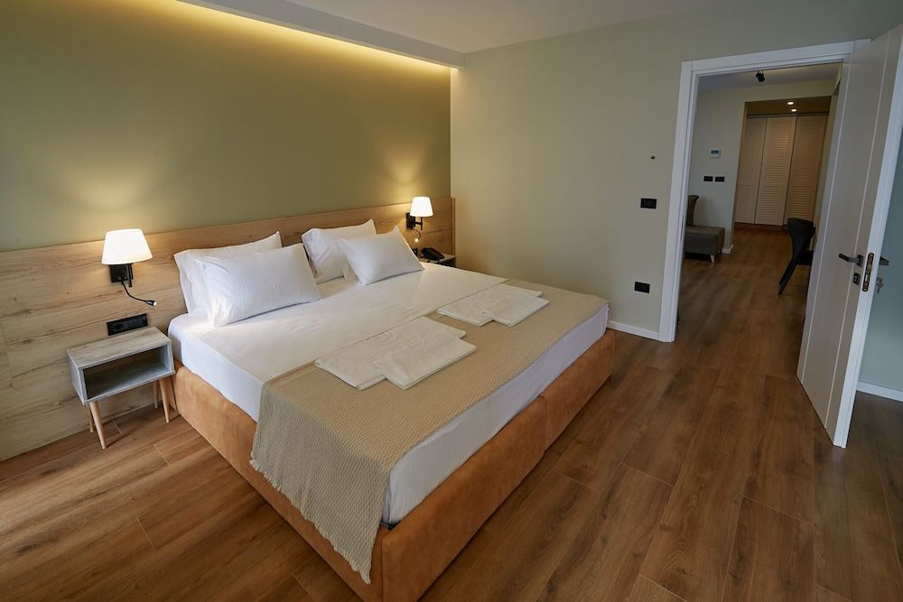 ETER Hotel Family Room, Sea View 5