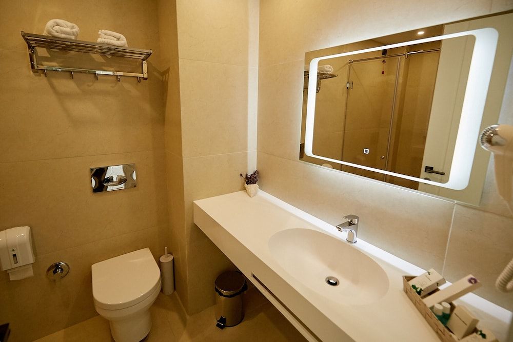 ETER Hotel Standard Double Room 5