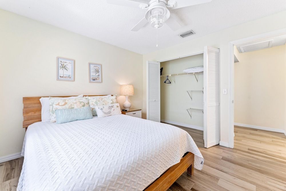 Apartment, Multiple Beds, Beach View (Mermaid)