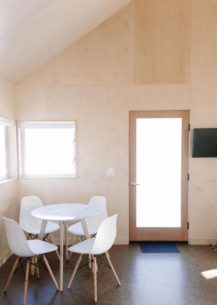 Colorado Lodge Design Cabin, Multiple Beds, Garden View (C2) 13