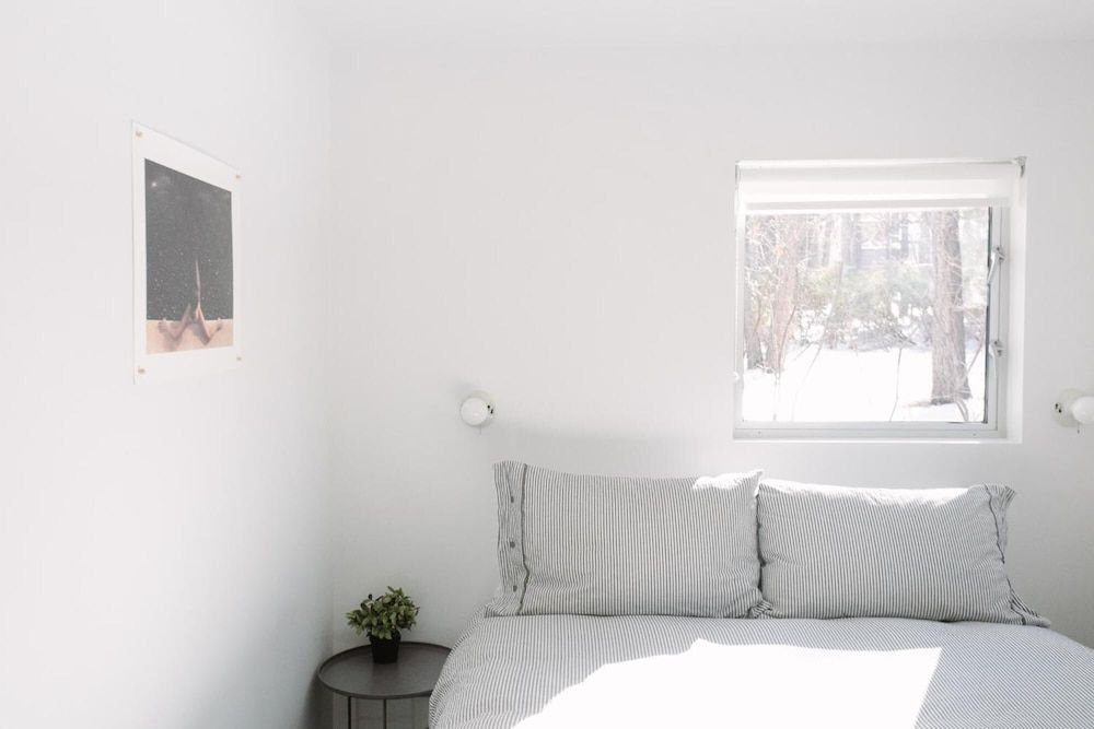 Colorado Lodge Design Cabin, Multiple Beds, Garden View (C2) 8